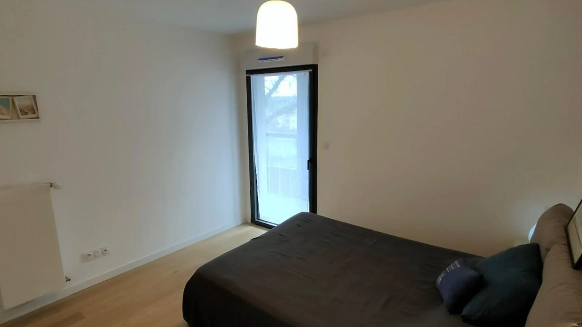 1-Bedroom Apartment In Residence Динар